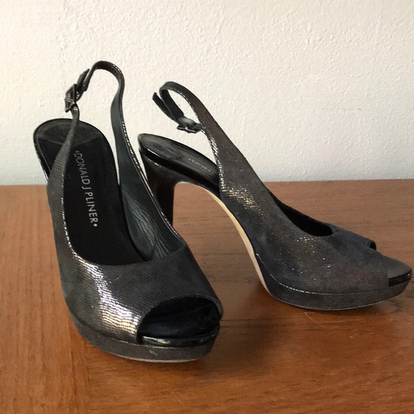 NWOT-Donald J Pliner Peep Toe Metallic Stiletto Heels